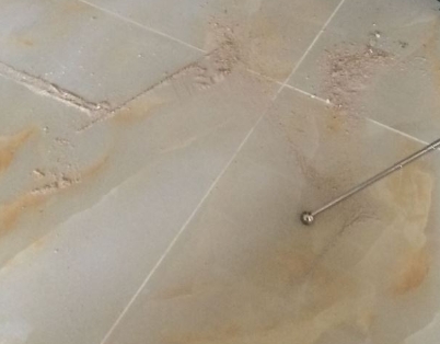漯河市瓷砖空鼓维修公司分享粘合剂选择不当在瓷砖铺贴过程中可能导致以下问题